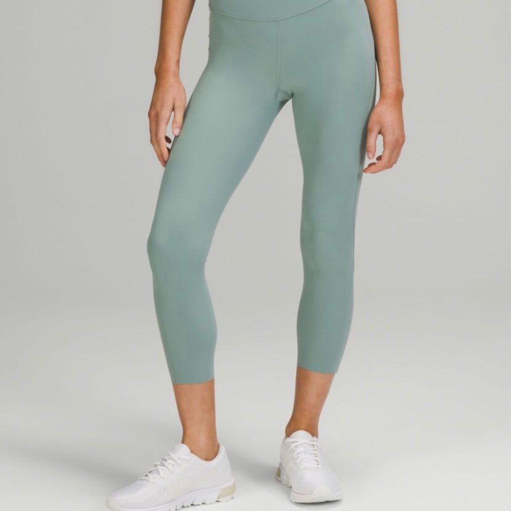 Lululemon Base Pass Leggings 23” Misty Glade